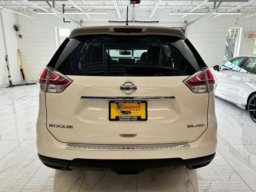 Pearl White 2015 Nissan Rogue SL