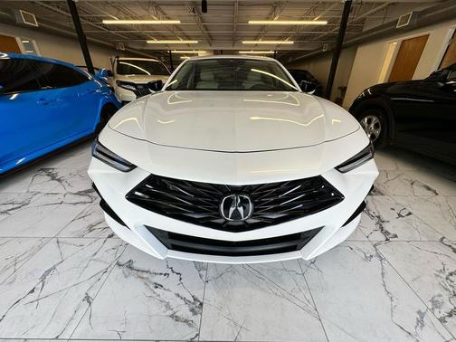 2025 Acura TLX Technology