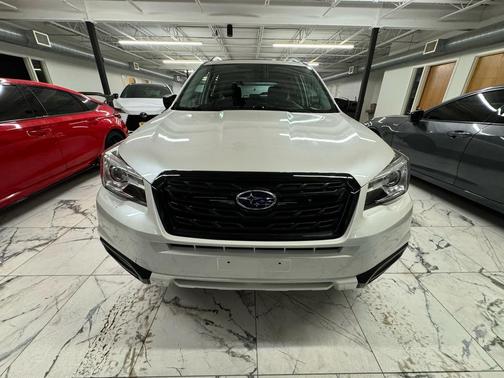 2018 Subaru Forester 2.5i Premium Black Edition