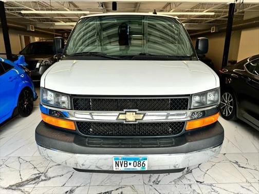 2016 Chevrolet Express 3500 LT