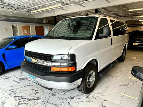 2016 Chevrolet Express 3500 LT