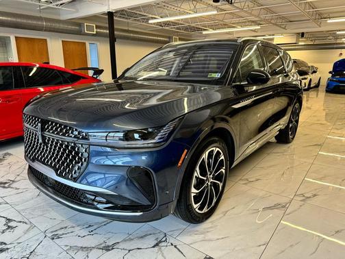 2024 Lincoln Nautilus Reserve