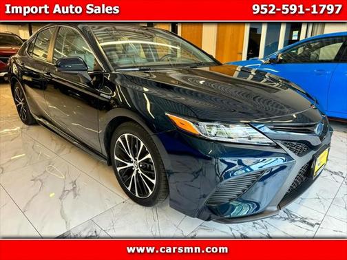 2018 Toyota Camry Hybrid SE