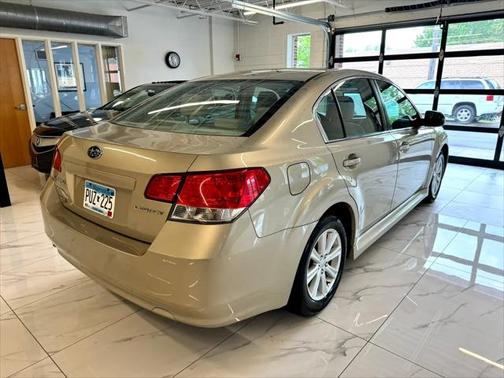 2010 Subaru Legacy Premium