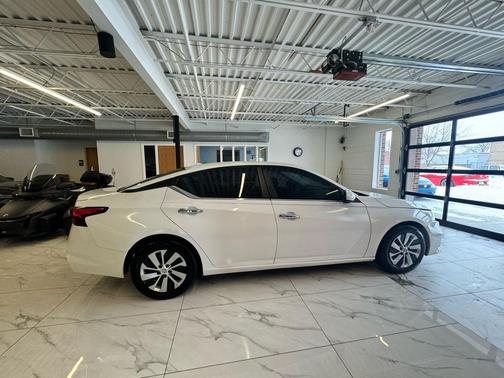 2020 Nissan Altima S FWD