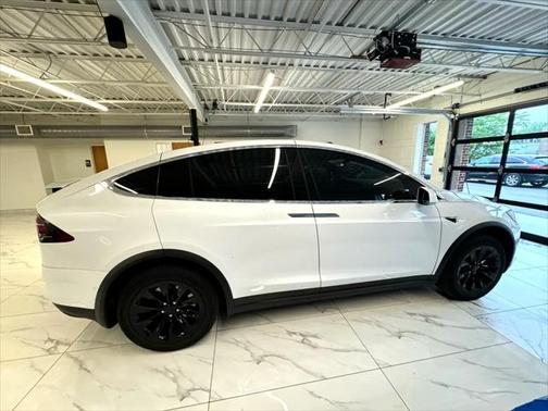 2021 Tesla Model X Long Range Dual Motor All-Wheel Drive