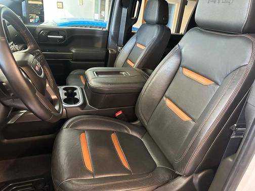 2022 GMC Sierra 2500 AT4