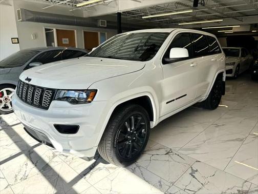 2019 Jeep Grand Cherokee Altitude