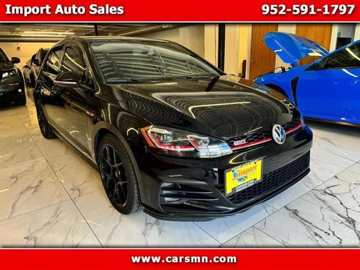 Deep Black Pearl 2019 Volkswagen Golf 1.4T S