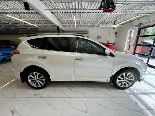 Pearl White 2017 Toyota RAV4 Limited