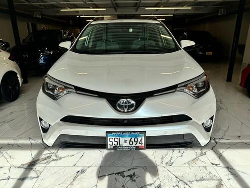 Pearl White 2017 Toyota RAV4 Limited