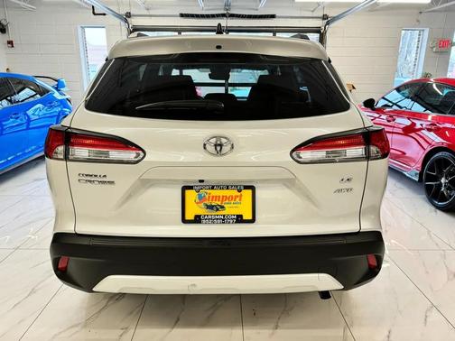 Wind Chill Pearl 2025 Toyota Corolla Cross LE