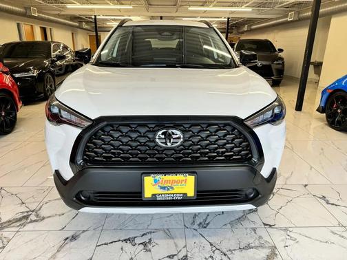 Wind Chill Pearl 2025 Toyota Corolla Cross LE