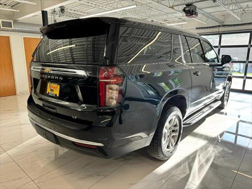 2022 Chevrolet Suburban LT