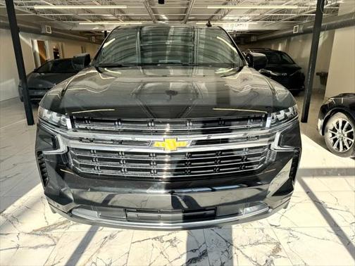 2022 Chevrolet Suburban LT