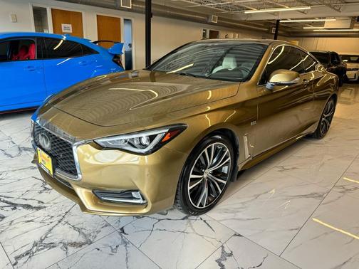2018 INFINITI Q60 3.0T LUXE