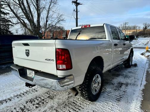 2017 RAM 2500 Tradesman Crew Cab 4x4 6'4' Box