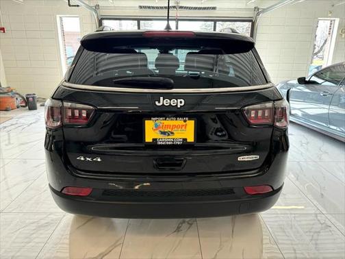 2022 Jeep Compass Latitude Lux