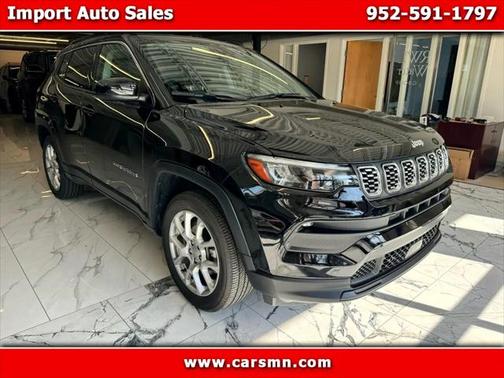 2022 Jeep Compass Latitude Lux