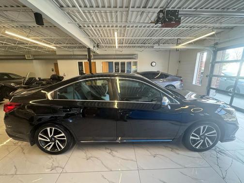 2018 Subaru Legacy Sport