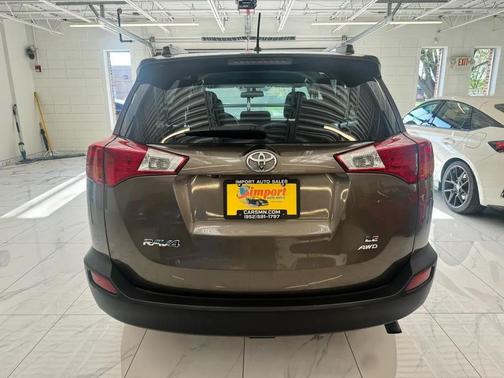 Bronze 2015 Toyota RAV4 LE