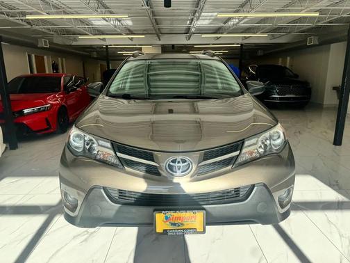Bronze 2015 Toyota RAV4 LE