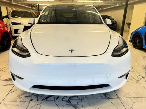 2021 Tesla Model Y Long Range Dual Motor All-Wheel Drive