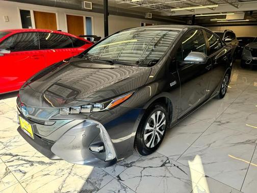 Magnetic Gray Metallic 2021 Toyota Prius Prime Limited