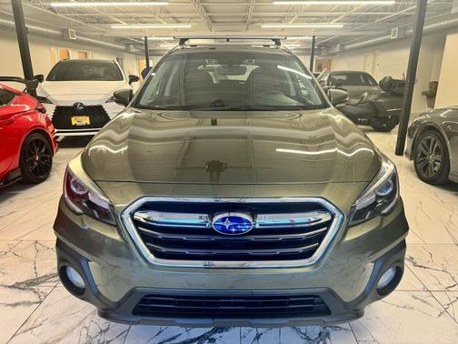 2018 Subaru Outback 2.5i Touring