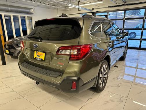 2018 Subaru Outback 2.5i Touring