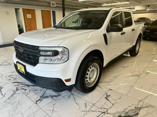 2022 Ford Maverick XL