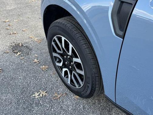 2024 Ford Maverick Lariat