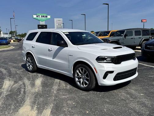White Knuckle Clearcoat 2026 Dodge Durango GT HEMI V8