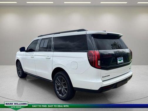 Star White 2025 Ford Expedition Max Platinum