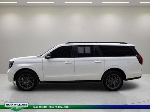 Star White 2025 Ford Expedition Max Platinum