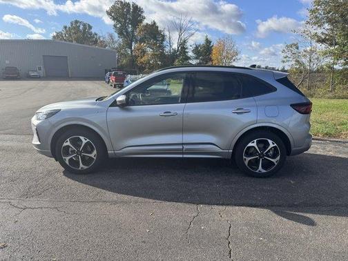 2024 Ford Escape ST-Line Select