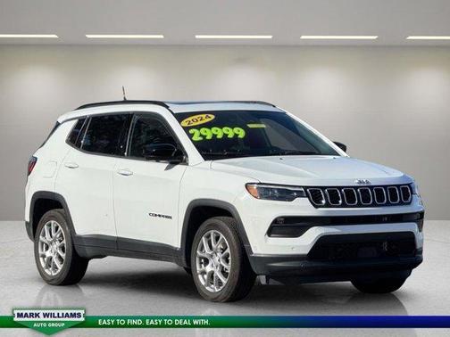 2024 Jeep Compass Latitude Lux