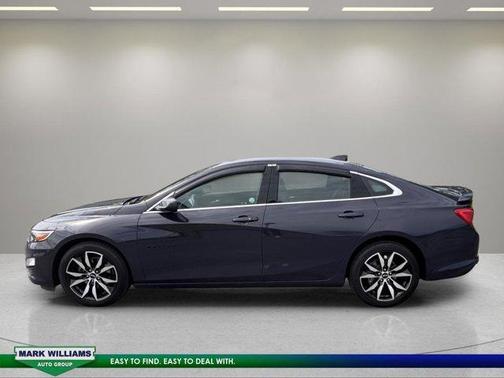 Night 2025 Chevrolet Malibu RS