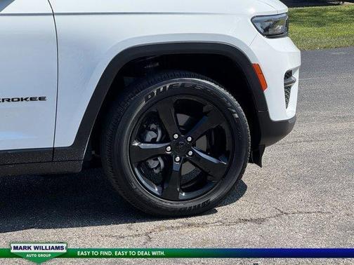 2024 Jeep Grand Cherokee Laredo