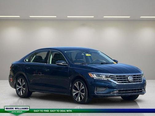 2022 Volkswagen Passat 2.0T SE