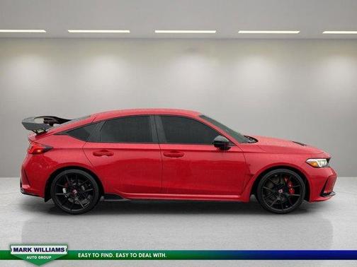 2025 Honda Civic Type R Base