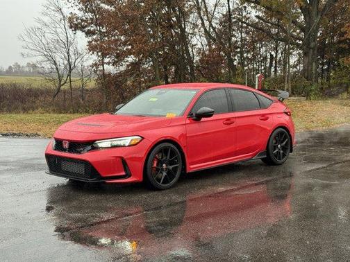 2025 Honda Civic Type R Base