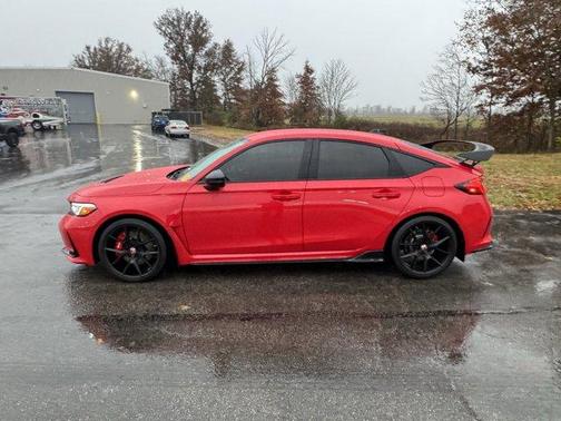 2025 Honda Civic Type R Base