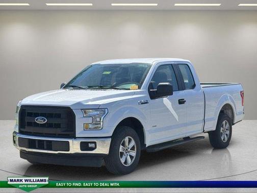 Oxford White 2017 Ford F-150 XL