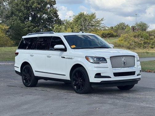 2022 Lincoln Navigator Reserve