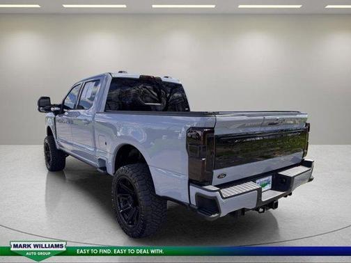 2025 Ford F-350 Platinum