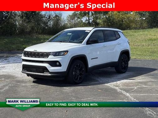 Bright White Clearcoat 2026 Jeep Compass Latitude