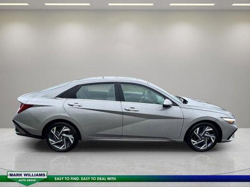 Metal 2024 Hyundai ELANTRA SEL