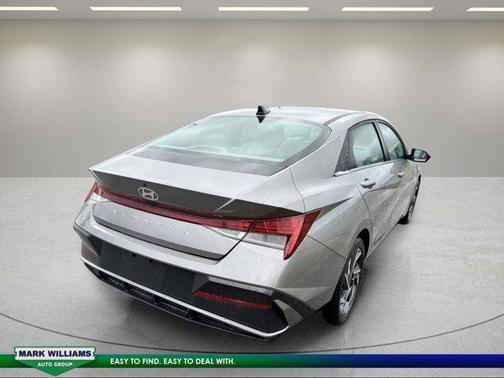 Metal 2024 Hyundai ELANTRA SEL