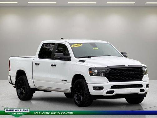 Bright White Clearcoat 2023 RAM 1500 Big Horn